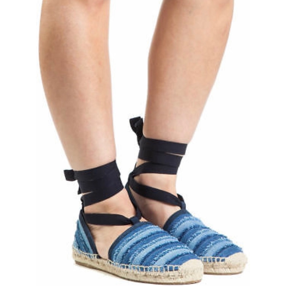 Jimmy Choo Dolphin Flat Dix Espadrille in denim NWT